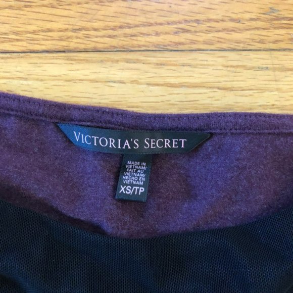 Victoria's Secret Purple XS Long Sleeve Top - Picture 2 of 4